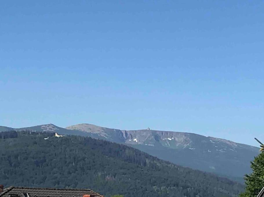 Sweet Home Cieplice Mountain View Apartament By The Main Park And Thermal Pools 옐레니아구라 외부 사진